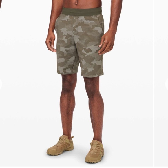 Lululemon T.H.E. Short 9" Linerless Variegated Mesh Camo Max Dark Olive Mens - Picture 1 of 12